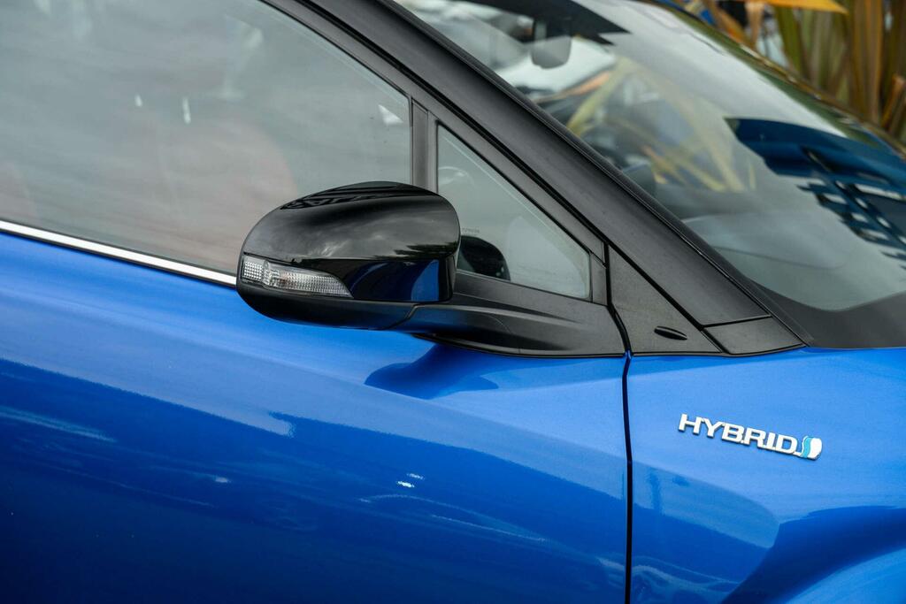 Toyota C-Hr 1.8 Vvt-h Dynamic Cvt Euro 6 Ss JS55CHR Blue #4