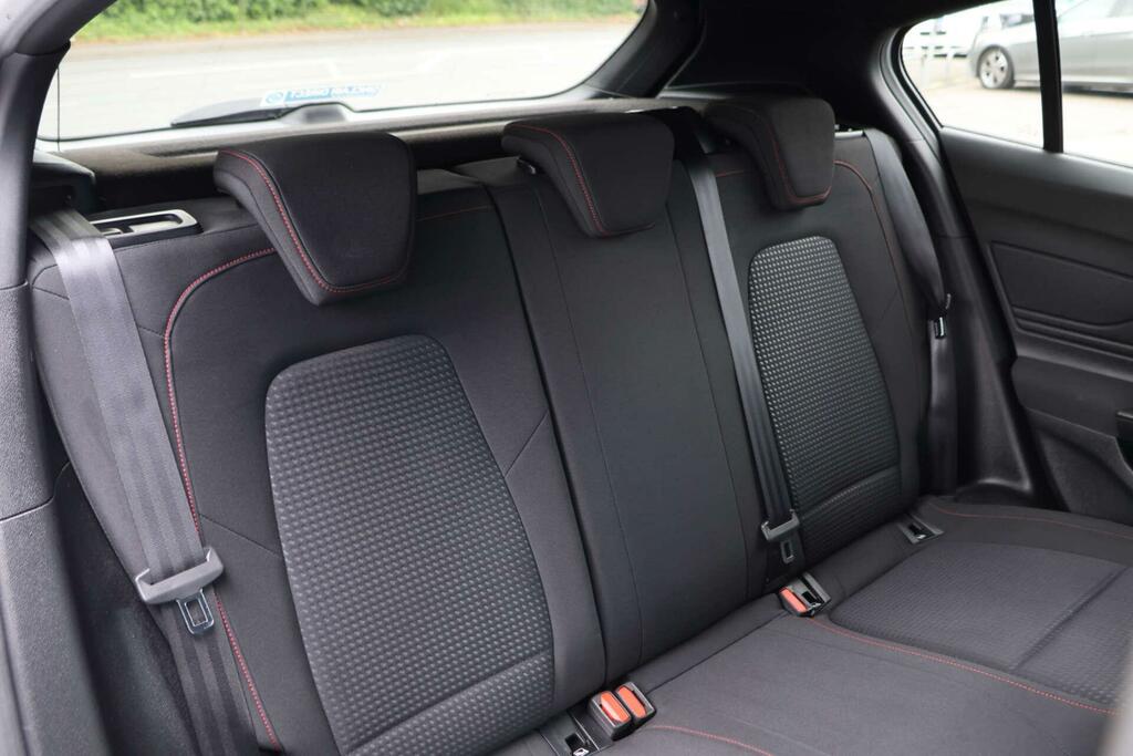 Ford Focus St-line White #6