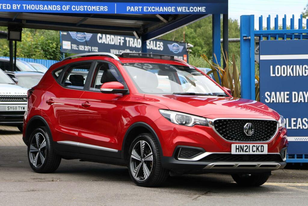 MG ZS Exclusive Red #2