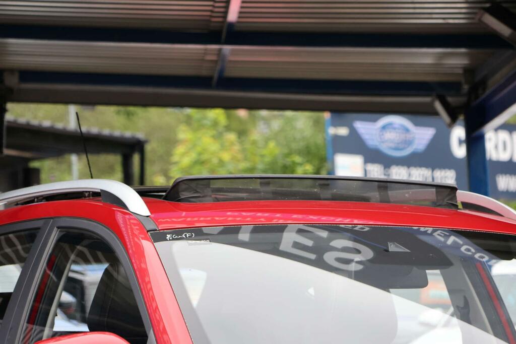 MG ZS Exclusive Red #4