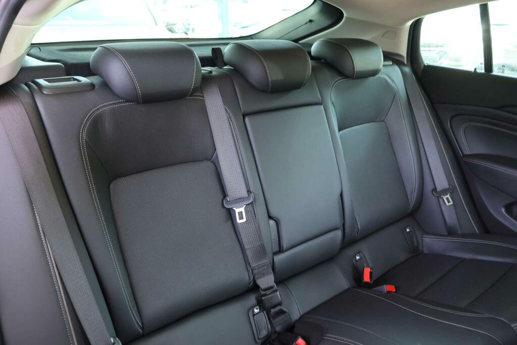 Vauxhall Insignia Sri Nav Grey #6