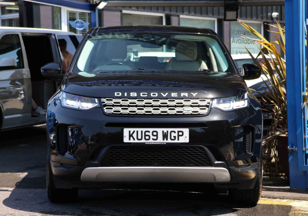 Land Rover Discovery Sport S Black #3