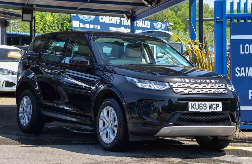 Land Rover Discovery Sport S Black #2