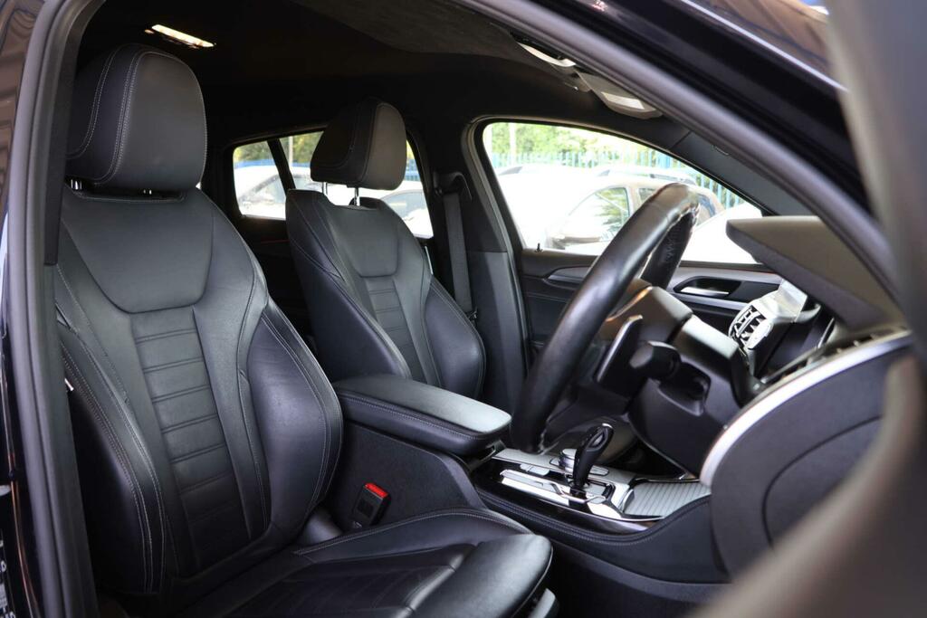 BMW X4 M M Sport Black #5