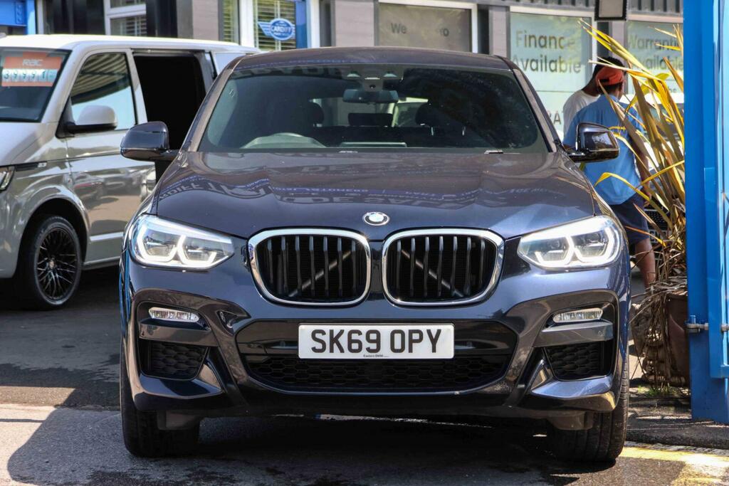 BMW X4 M M Sport Black #3