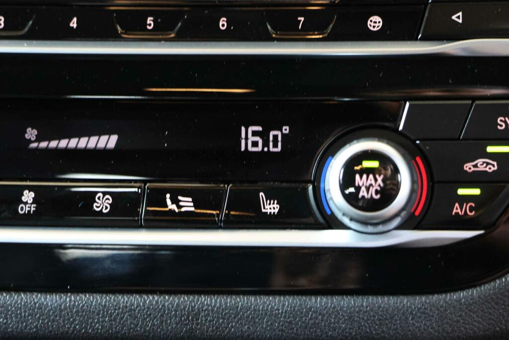 BMW X4 M X4 Xdrive 20D M Sport Black #24