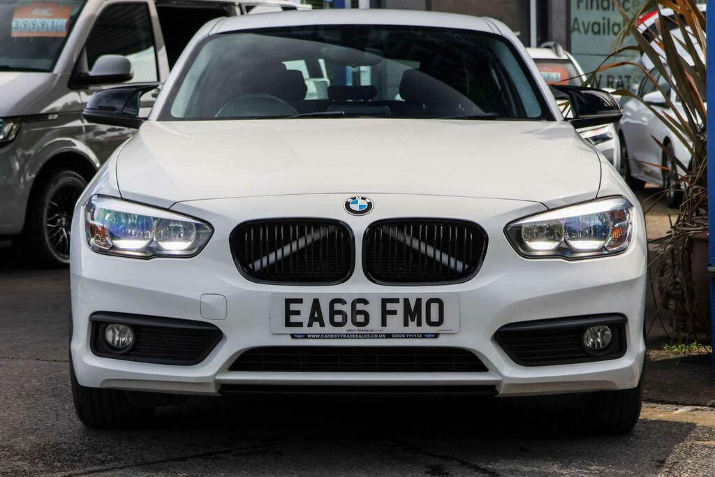 BMW 1 Series Se White #5