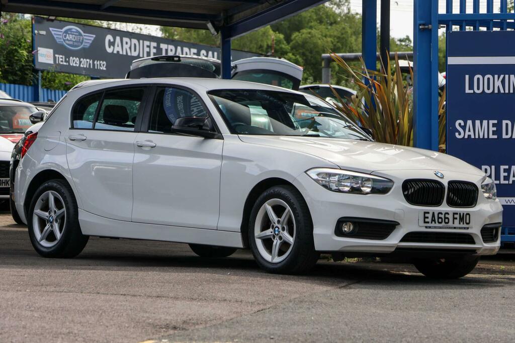 BMW 1 Series Se White #2