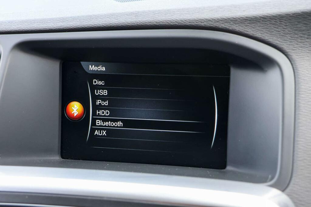 Volvo V60 2.0 D4 Business Edition 188 Bhp Grey #28