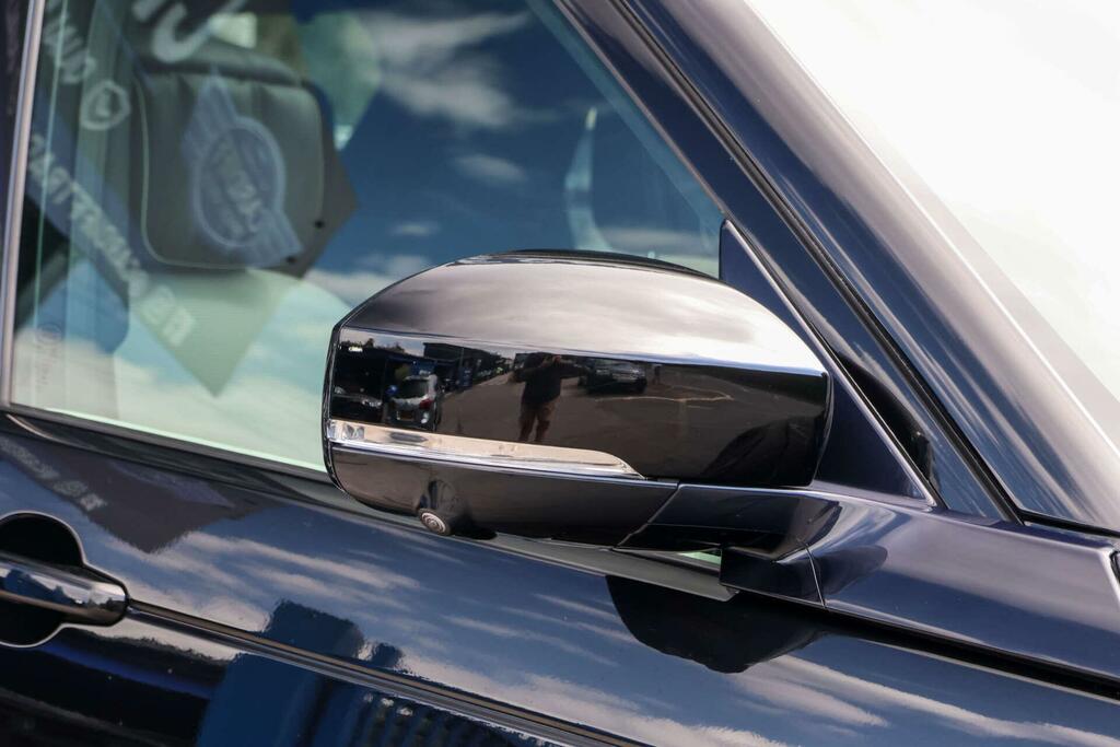 Land Rover Discovery R-dynamic Hse Black #6