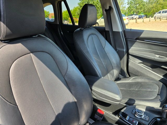 BMW X1 Sdrive18d Se White #23