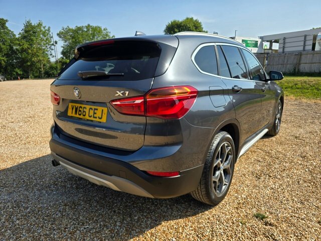 BMW X1 Sdrive18d Se White #8