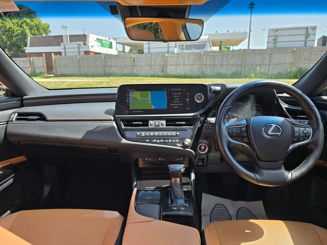 Lexus ES 300H F-sport Tech Safety Black #22