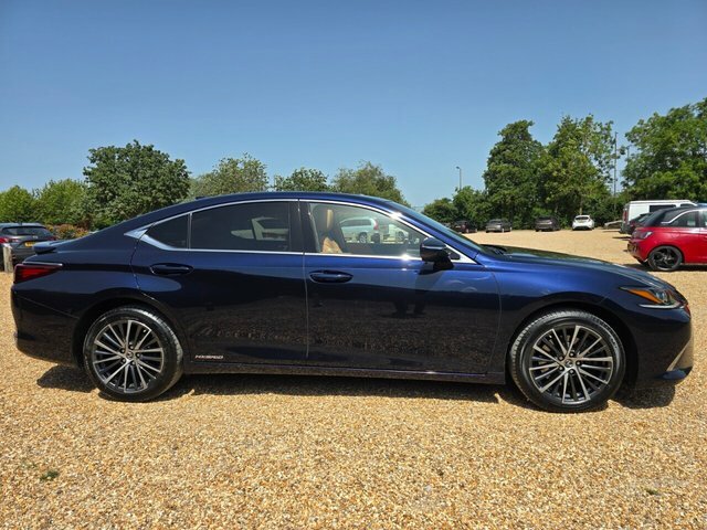 Lexus ES 300H F-sport Tech Safety Black #7