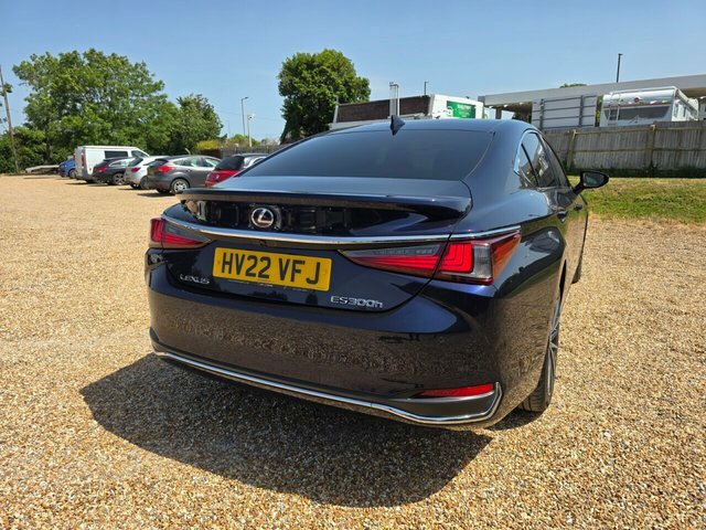 Lexus ES 300H F-sport Tech Safety Black #11