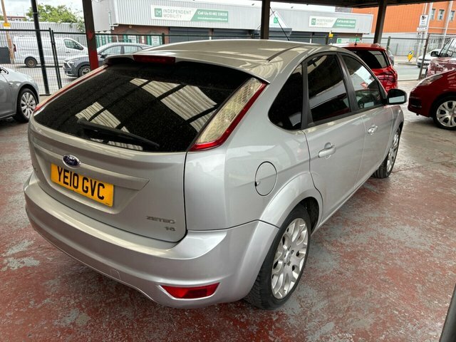 Ford Focus Hatchback YE10GVC Silver #6