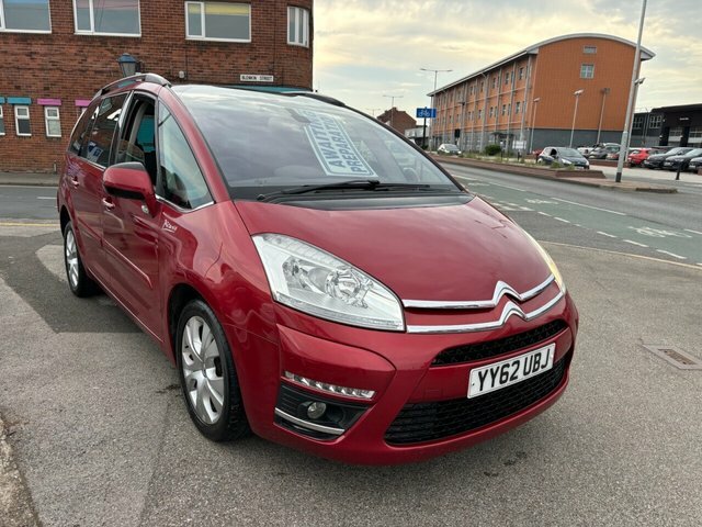 Citroen Grand C4 Picasso Mpv YY62UBJ Red #3