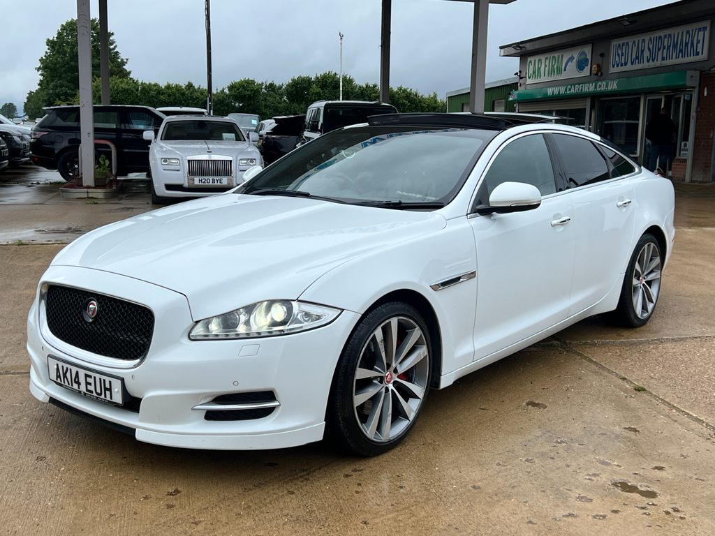 Jaguar XJ 3.0D V6 Portfolio Saloon Euro 5 S White #6