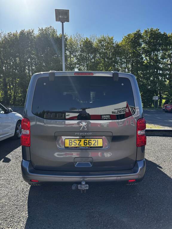 Peugeot Traveller 2.0 Bluehdi 180 Allure Standard Eat6 Grey #5