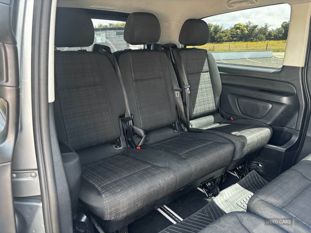 Mercedes-Benz Vito Mpv White #13
