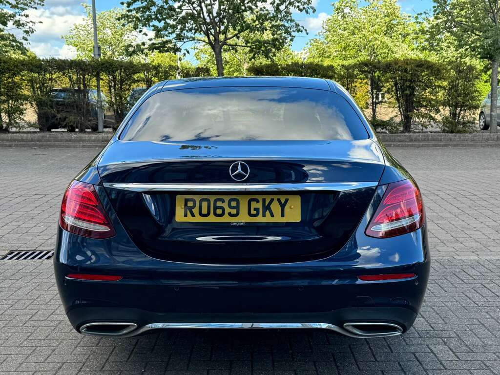 Mercedes-Benz E Class 2.0 E 220 Amg Line Edition D Blue #5