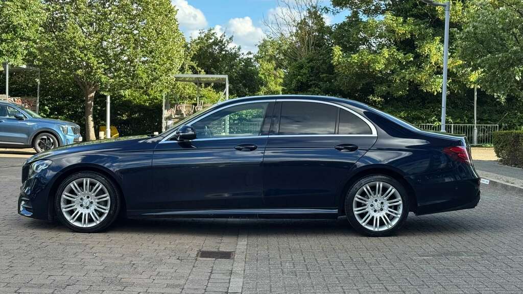 Mercedes-Benz E Class 2.0 E 220 Amg Line Edition D Blue #3