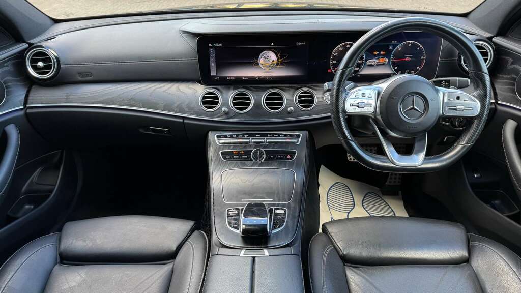 Mercedes-Benz E Class 2.0 E 220 Amg Line Edition D Blue