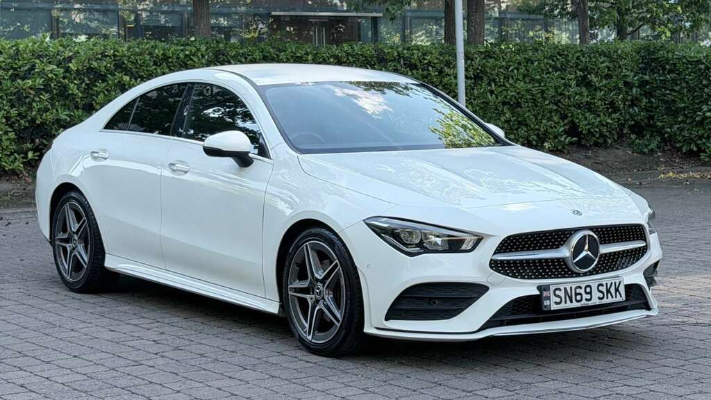Mercedes-Benz CLA Class 1.3 Cla 180 Amg Line Premium White