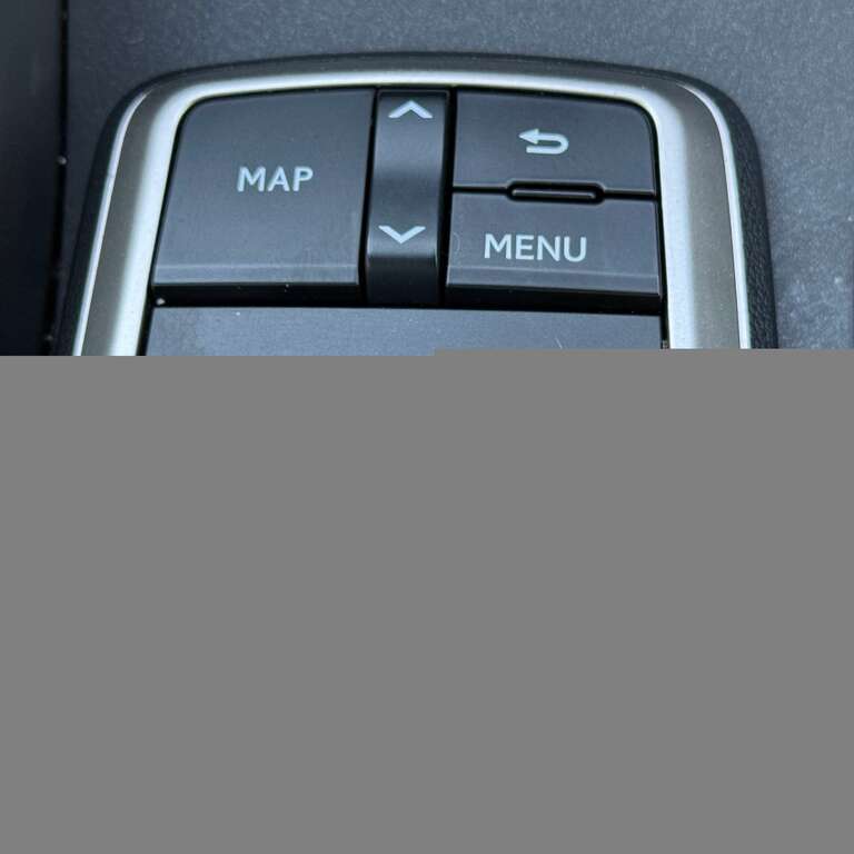 Lexus IS 300H F-sport Cvt White #13