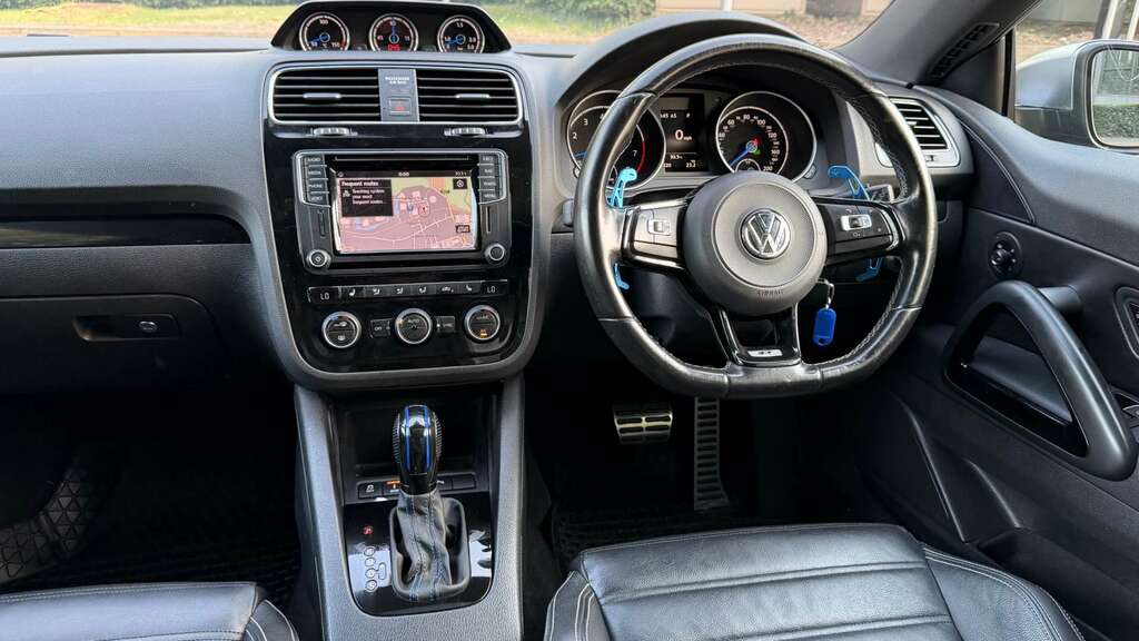 Volkswagen Scirocco 2.0 Scirocco R Tsi Purple #2