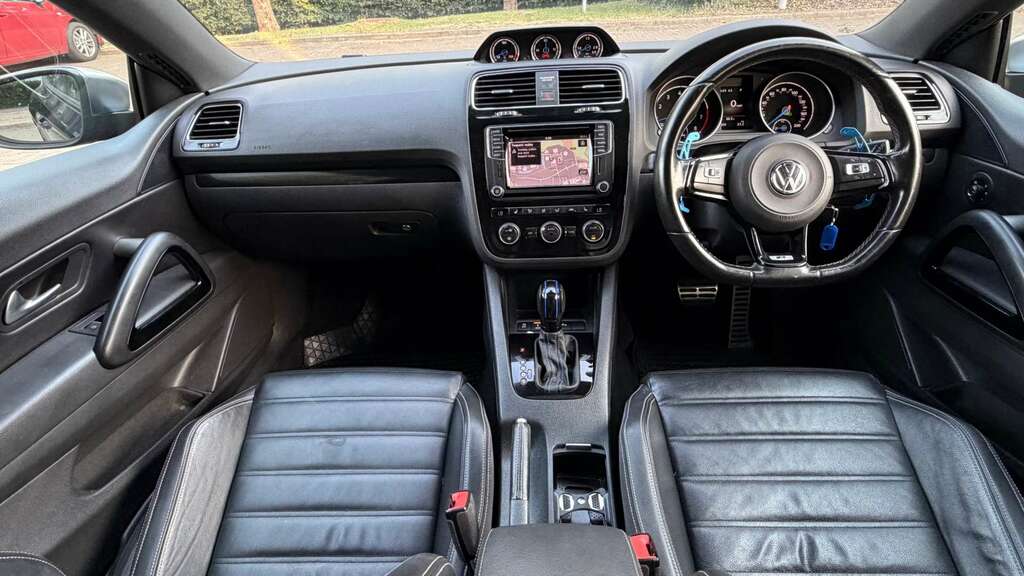 Volkswagen Scirocco 2.0 Scirocco R Tsi Purple #3