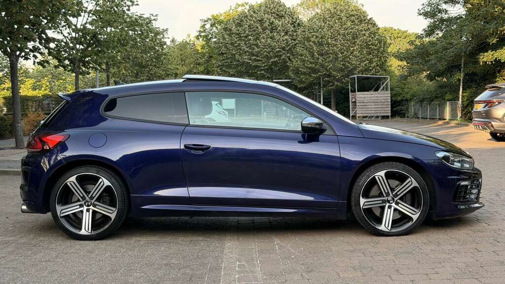 Volkswagen Scirocco 2.0 Tdi Bluemotion Tech R-line Dsg Euro 6 Ss White #17