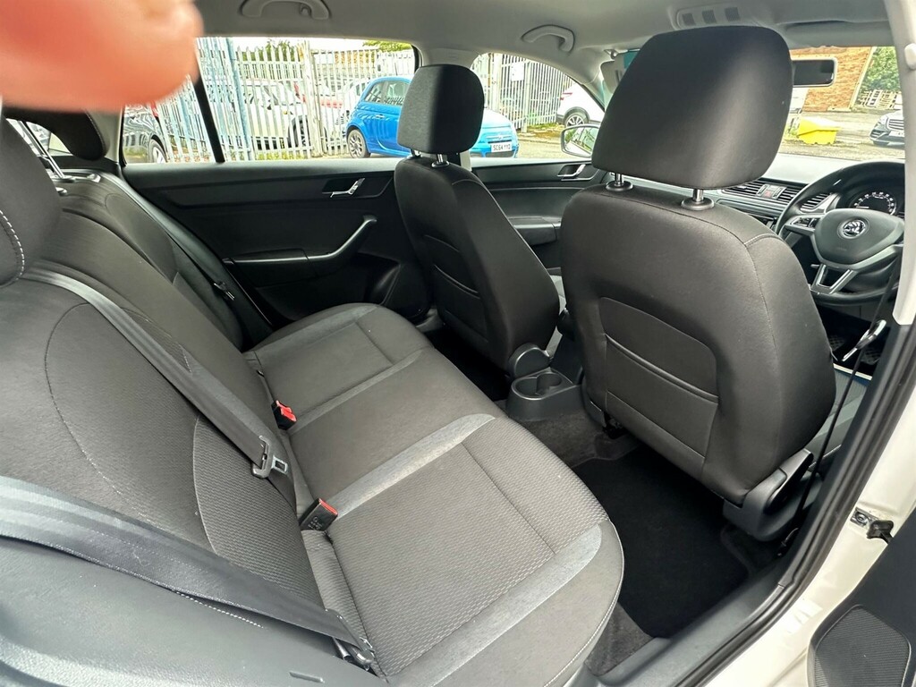 Skoda Rapid Spaceback Spaceback Se Blue #32