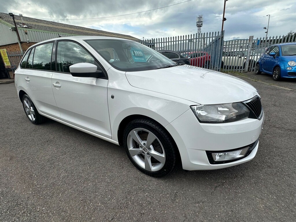 Skoda Rapid Hatchback White