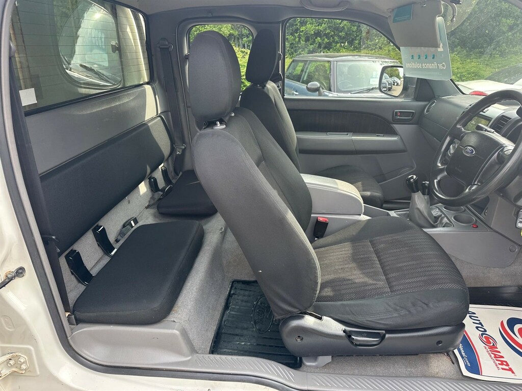Ford Ranger Ranger XL 4X4 Double Cab Tdci White #26