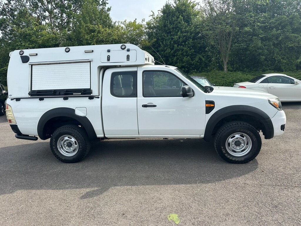 Ford Ranger 2.5 Tdci XL 4X4 White #4