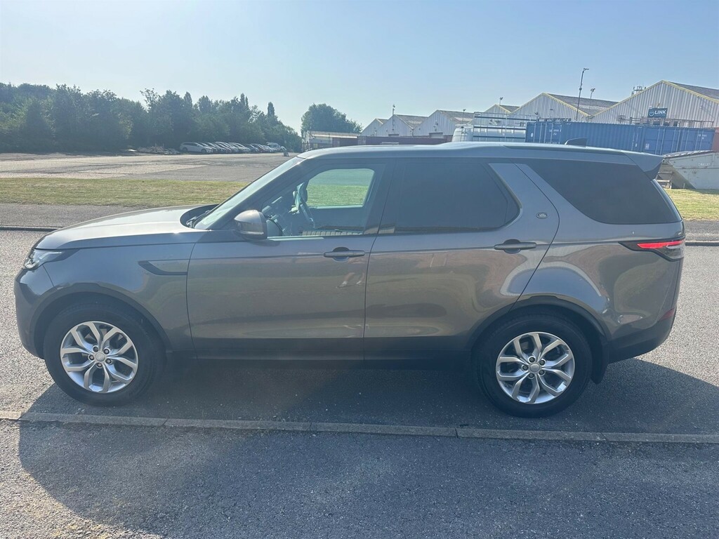 Land Rover Discovery 2.0 P200 R-dynamic S  #8