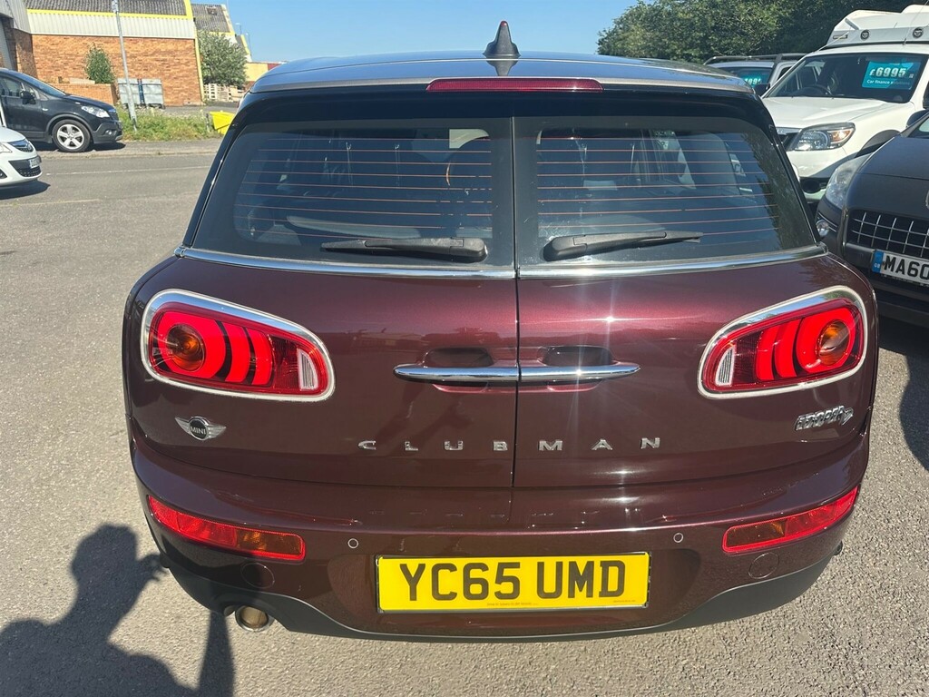 Mini Clubman 1.5 Cooper 6Dr Red #18