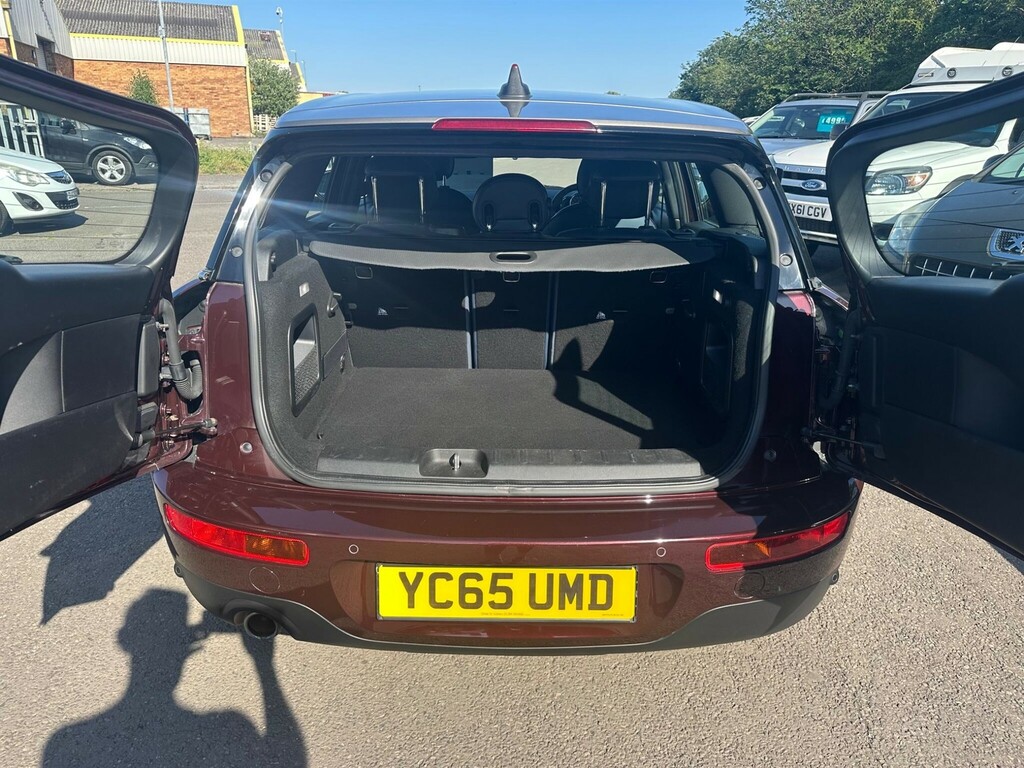 Mini Clubman 1.5 Cooper 6Dr Red #34