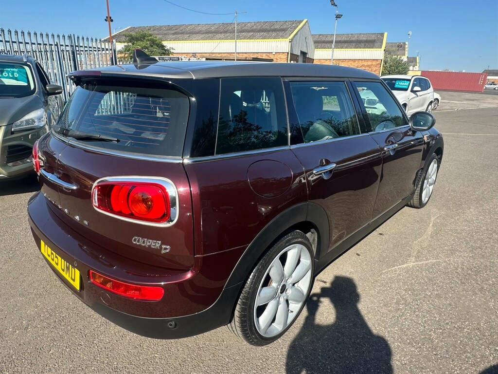 Mini Clubman 1.5 Cooper 6Dr Red #24