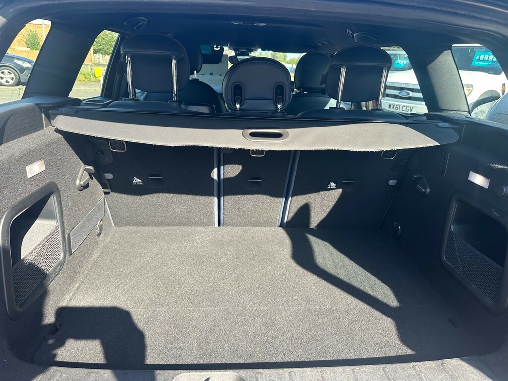 Mini Clubman 1.5 Cooper 6Dr Red #30