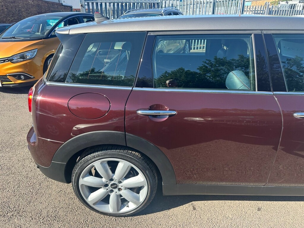 Mini Clubman 1.5 Cooper 6Dr Red #25