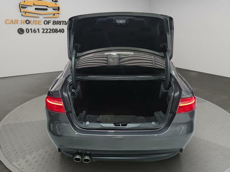 Jaguar XE 2.0D Portfolio Awd Euro 6 Ss Black #29