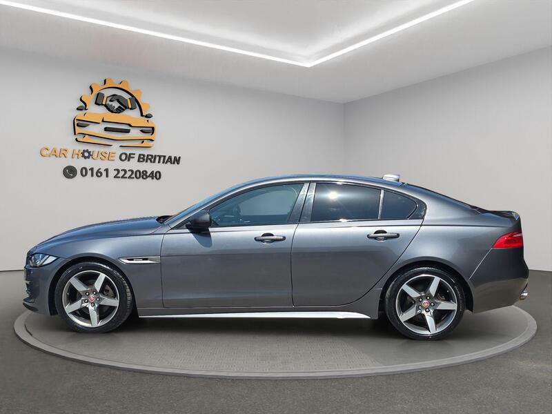 Jaguar XE 2.0D Portfolio Awd Euro 6 Ss Black #9