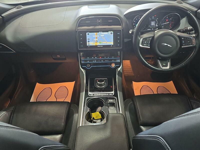 Jaguar XE 2.0D R-sport Euro 6 S S Grey #2