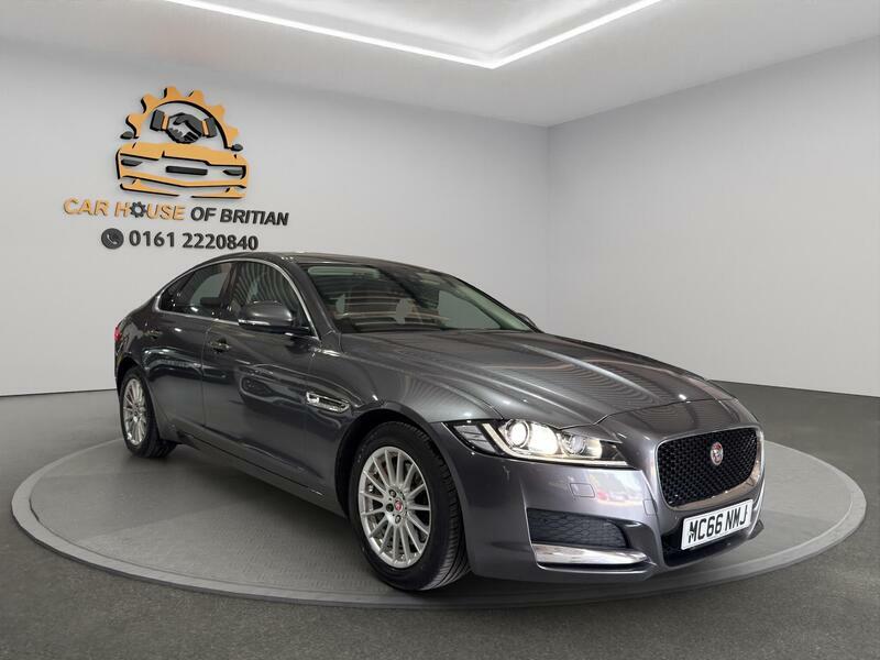 Jaguar XF 2.0D Prestige Euro 6 S S Grey #4