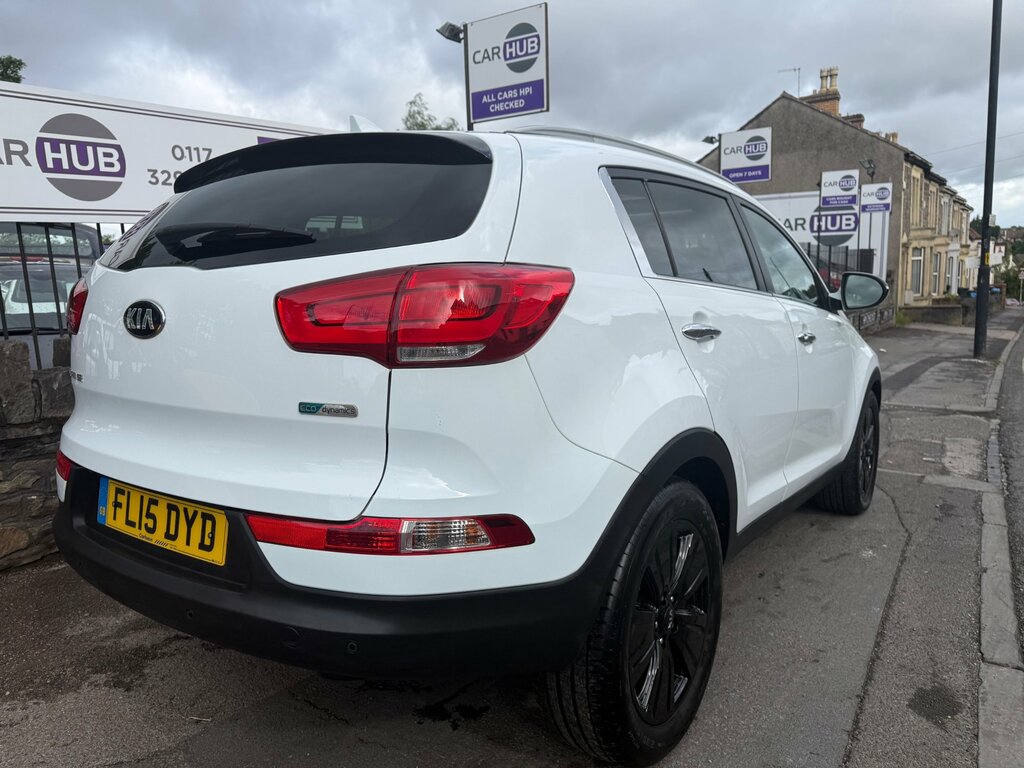 Kia Sportage 1.7 Crdi Ecodynamics 3 Suv 2Wd E FL15DYD White #3