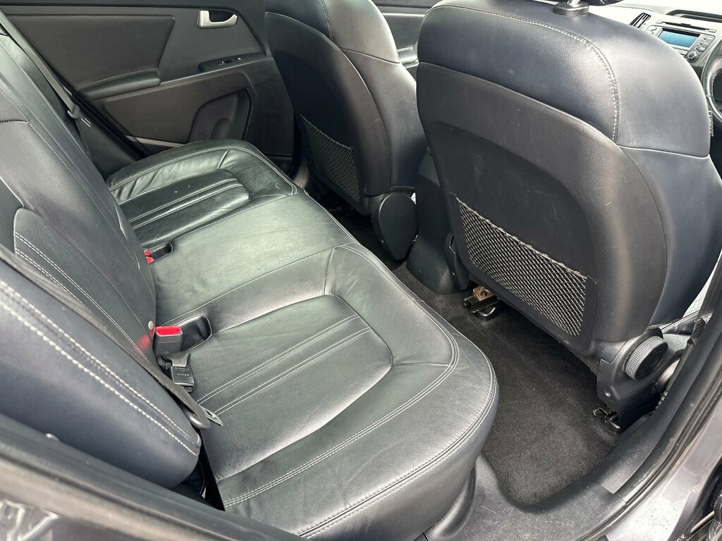 Kia Sportage Orange #12
