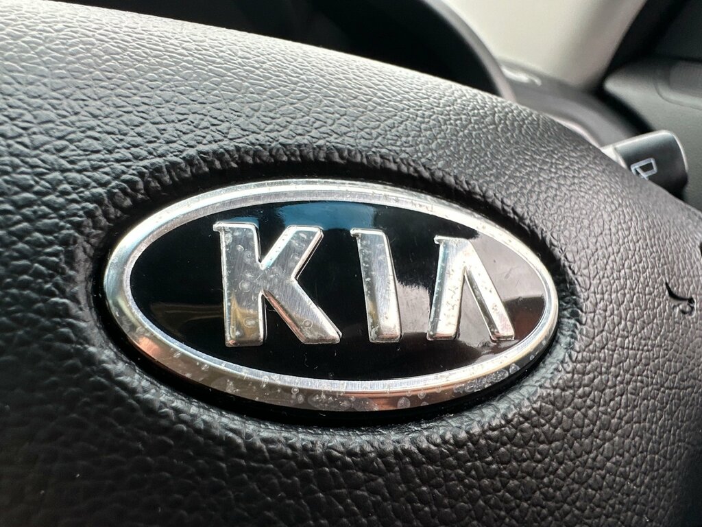 Kia Sportage Orange #17