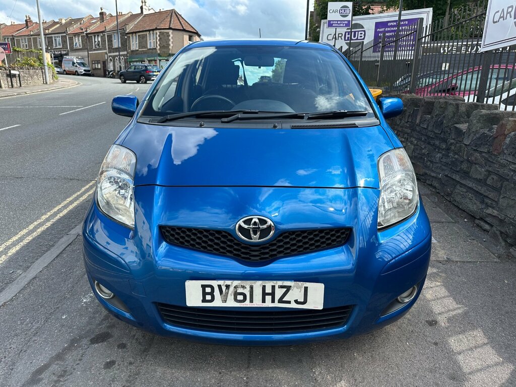 Toyota Yaris  Black #3